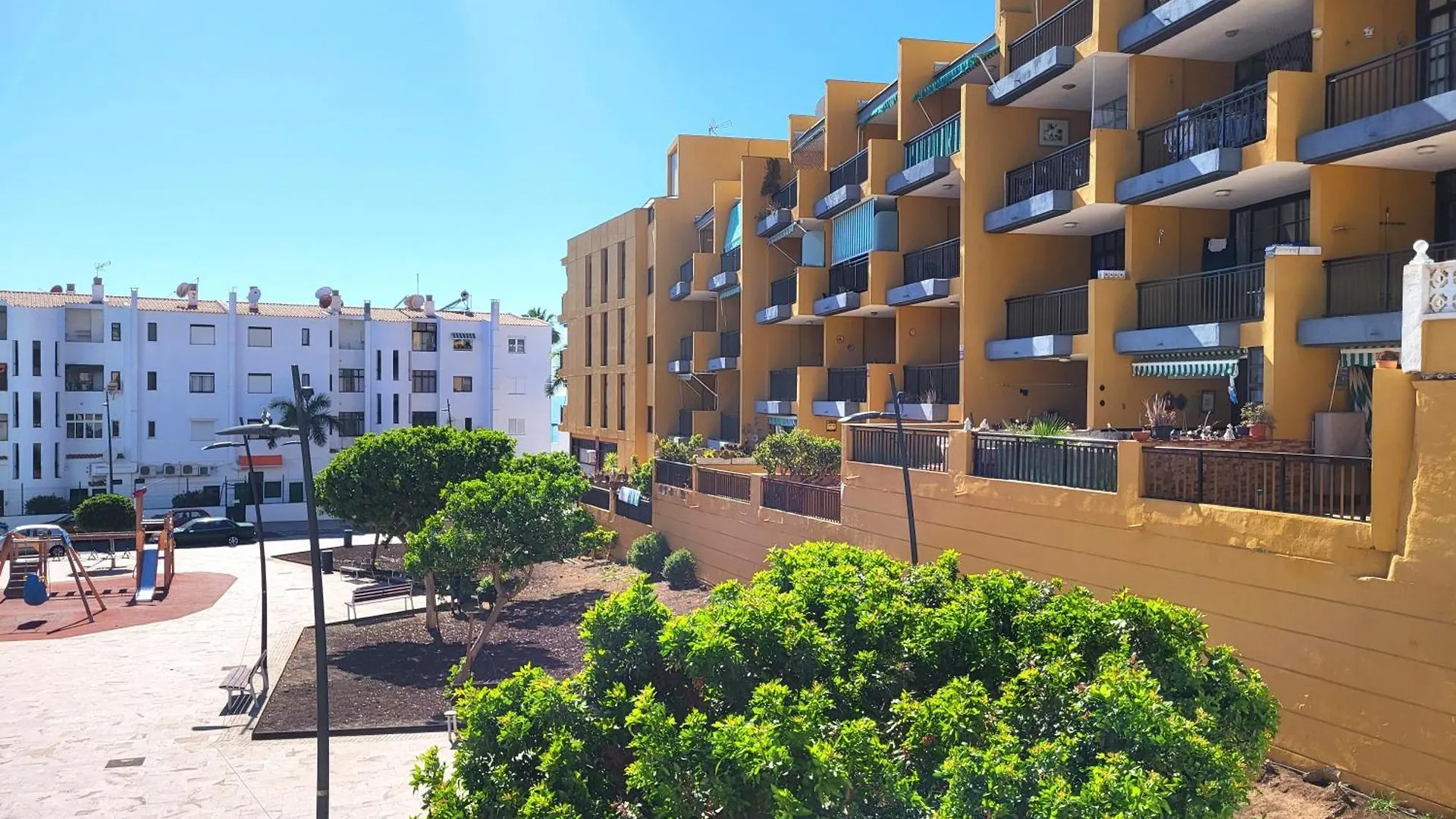 Апартаменты Apartamento Claudia En Lago Santiago Con Piscina Пуэрто-де-Сантьяго